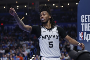 NBA直播-今日马刺对阵热火 瓦塞尔出战成疑 卡斯尔&amp;鲍威尔&amp;维金斯可出战